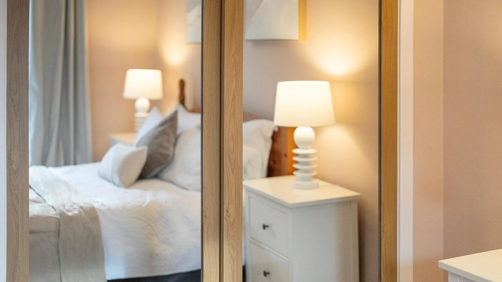 St Marys Place Apartment - Grampian Lettings Aberdeen 0*,  Storbritannien